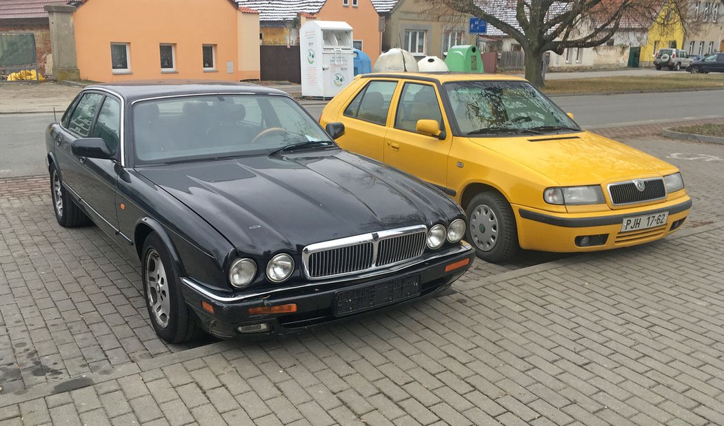 Jaguar XJ