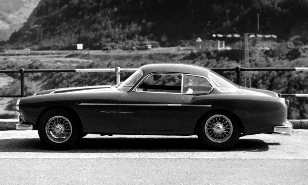 Kupé Jaguar XK150 SE s hliníkovou karoserií Zagato bylo poprvé vystaveno na ženevském autosalonu v roce 1958.