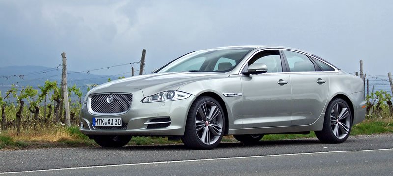 Jaguar XJ