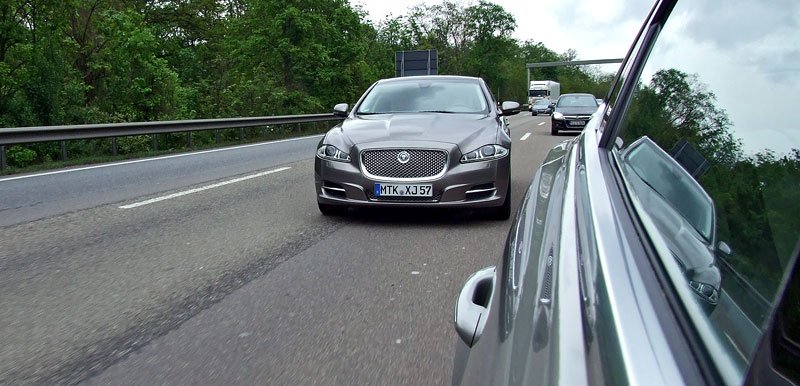 Jaguar XJ