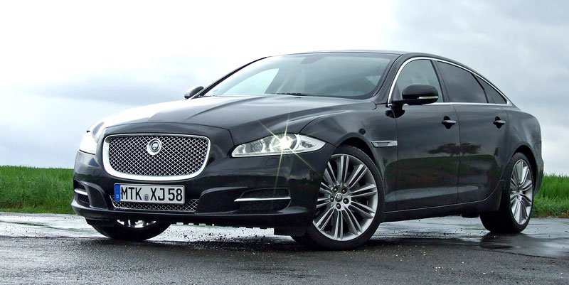 Jaguar XJ