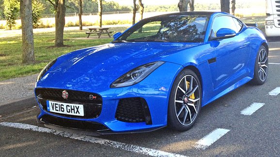 TEST S Jaguarem F-Type SVR do Le Mans: Jak se jede se sporťákem napříč Evropou?