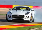 TEST Jaguar F-Type Coupé: První jízdní dojmy