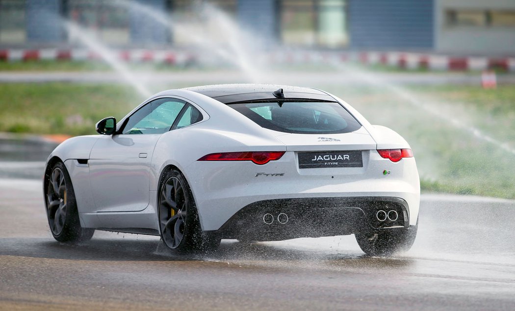 Jaguar F-Type