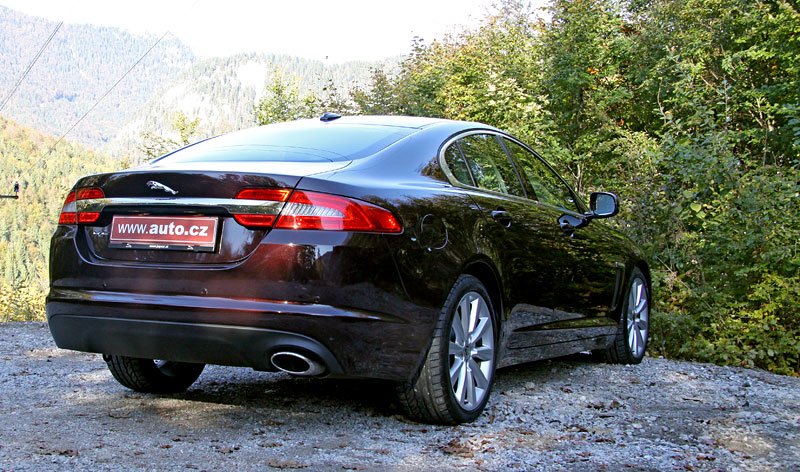 Jaguar XF - jízdní dojmy