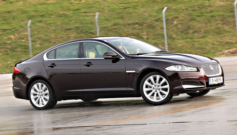 Jaguar XF - jízdní dojmy