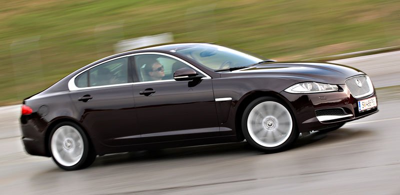 Jaguar XF - jízdní dojmy