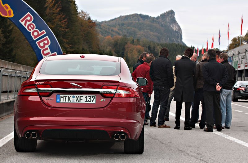 Jaguar XF - jízdní dojmy