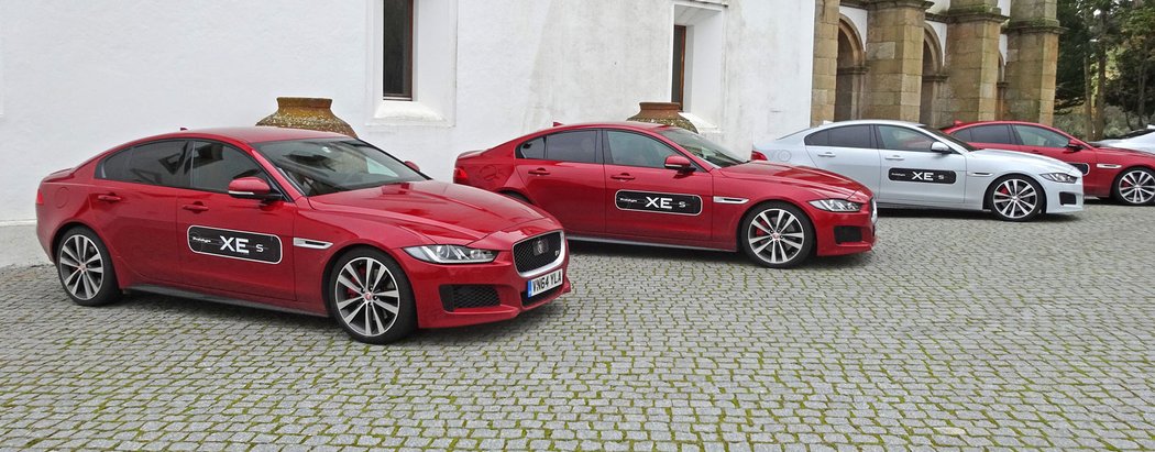 Jaguar XE