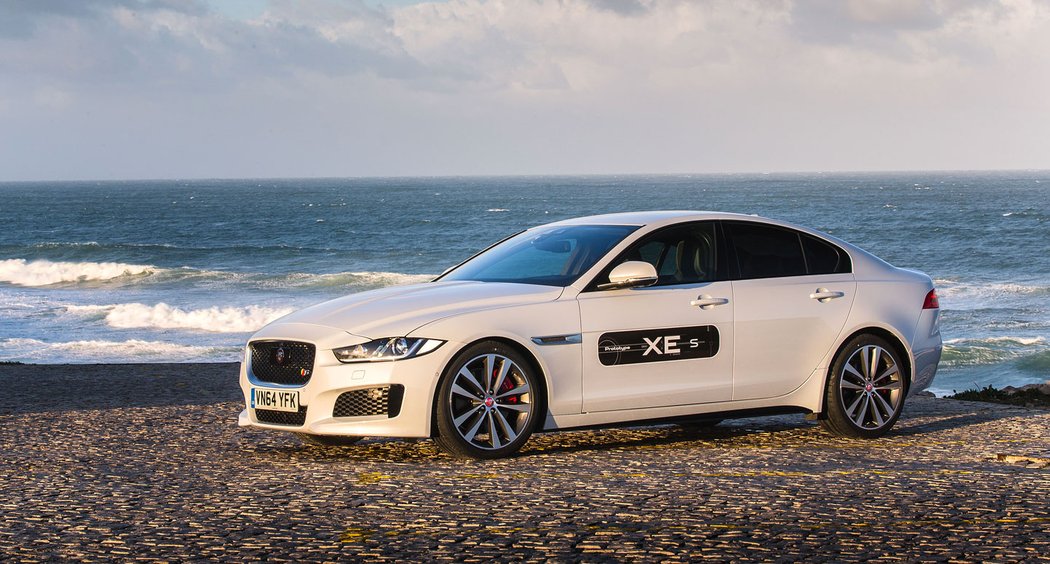 Jaguar XE