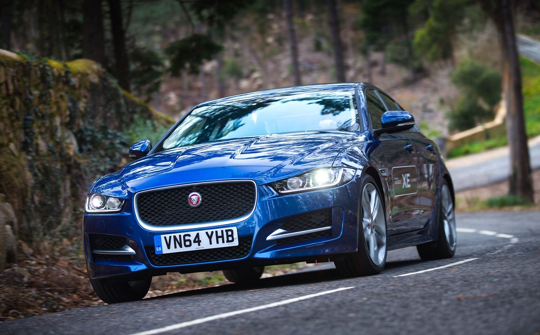 Jaguar XE