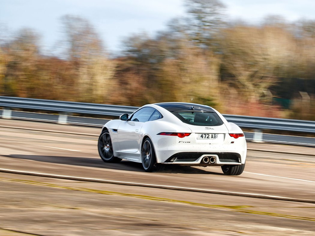 Jaguar F-Type RWD