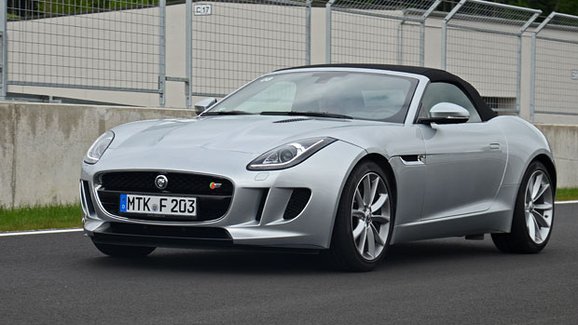 TEST Jaguar F-Type: První jízdní dojmy