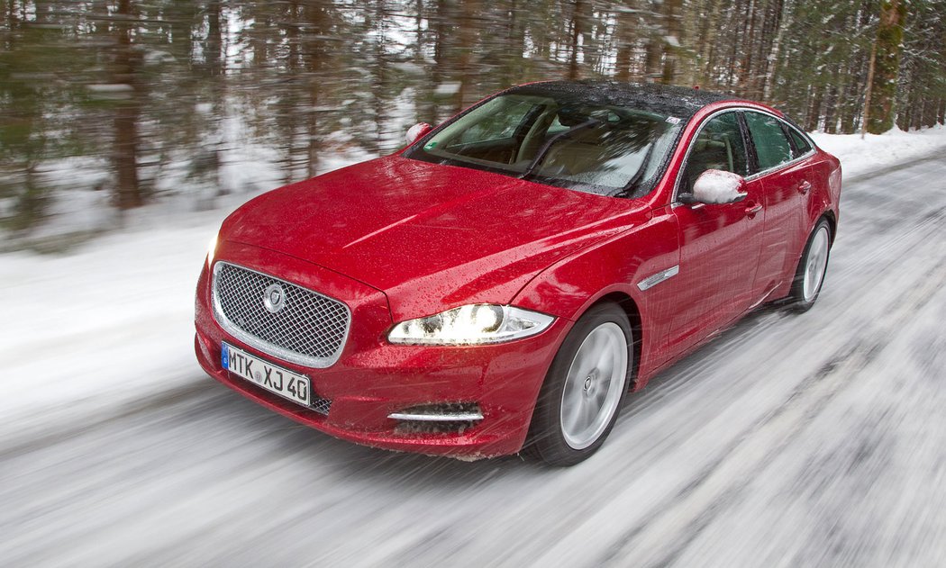 Jaguar XJ