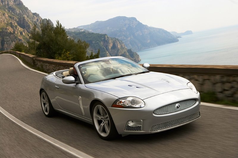 Jaguar XKR