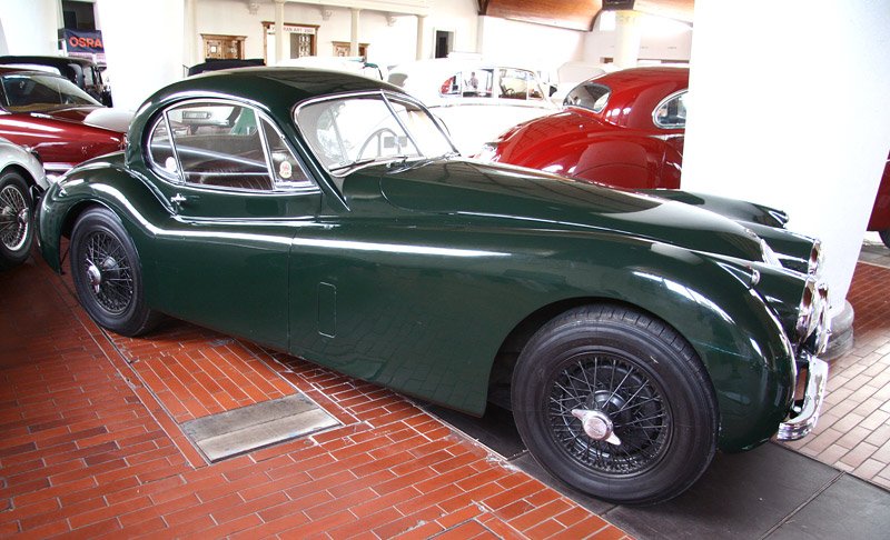 Jaguar XK