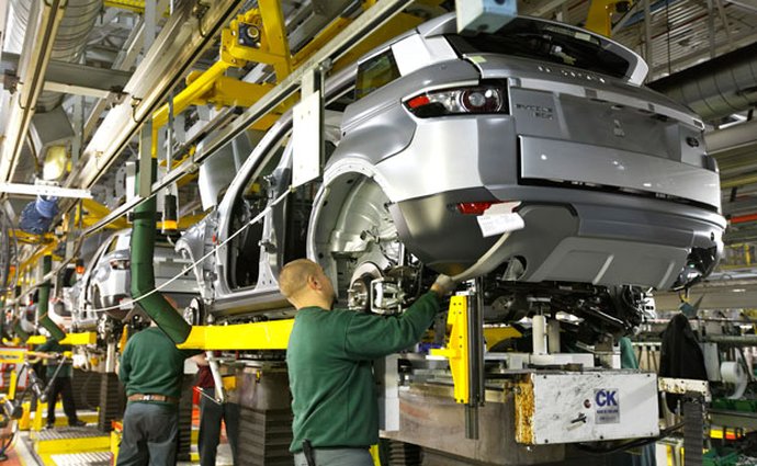 Slovensko podpoří investici Jaguar Land Roveru mnohem víc, než slíbilo