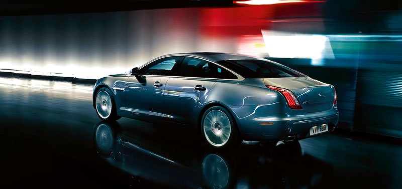 Jaguar XJ