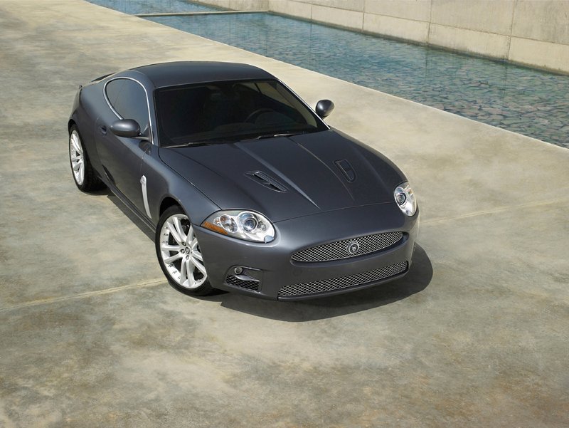 Jaguar XKR