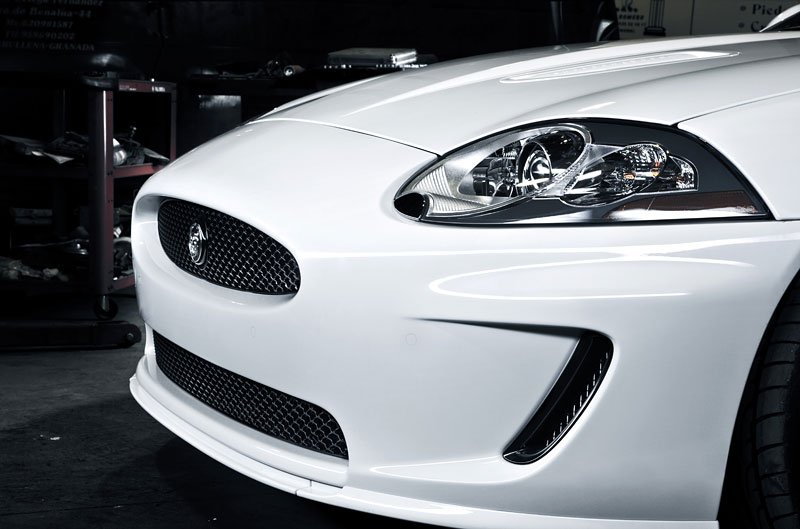 Jaguar XKR