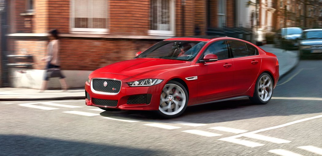 Jaguar XE