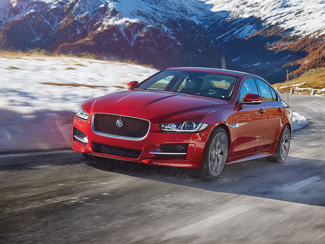 Jaguar XE