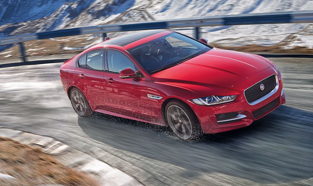 Jaguar XE