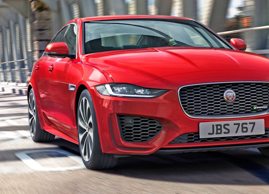 Jaguar XE