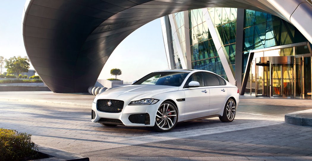 Jaguar XF