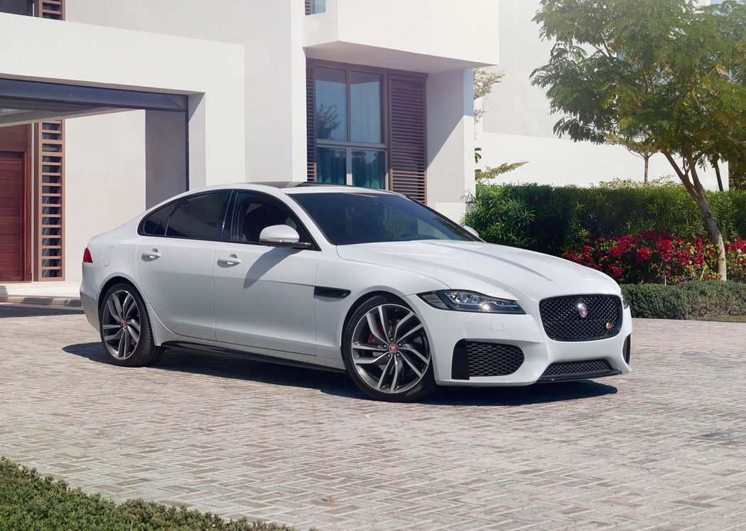 Jaguar XF