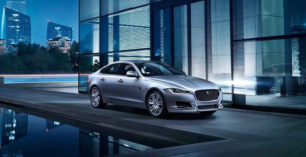 Jaguar XF