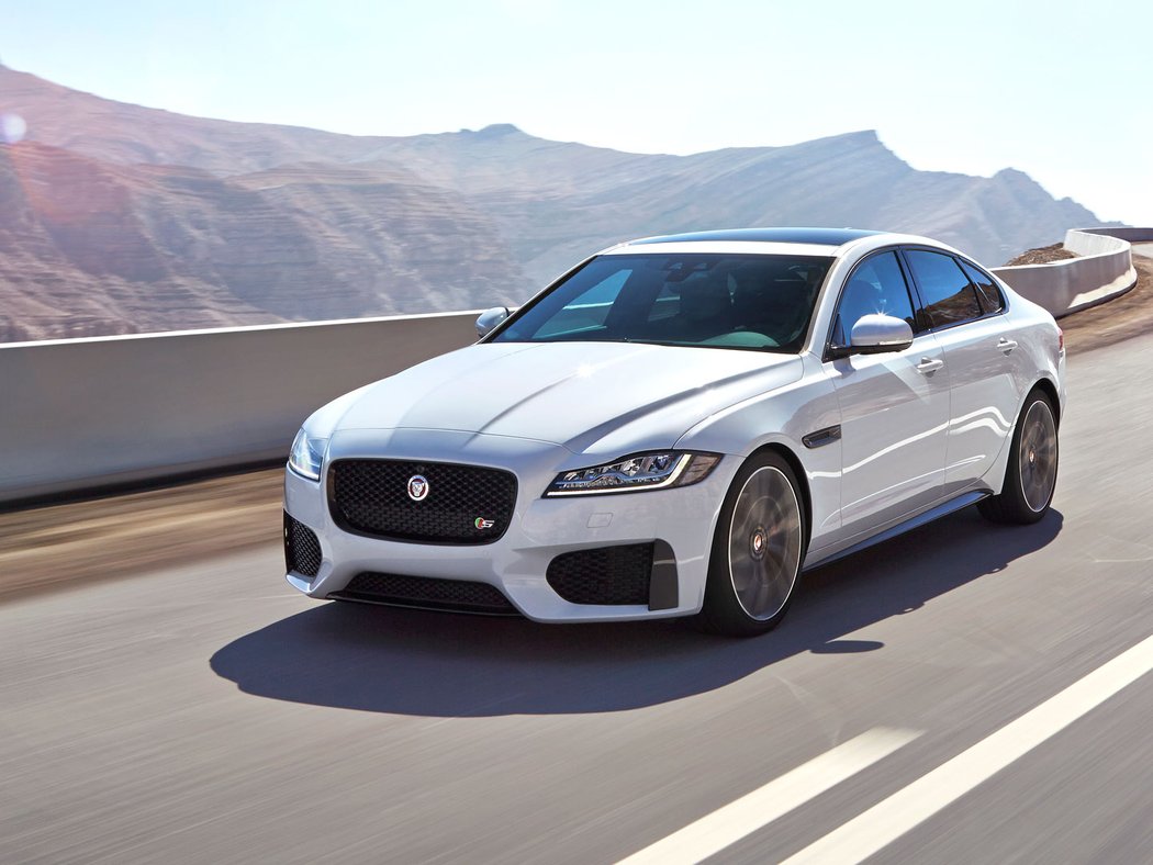 Jaguar XF