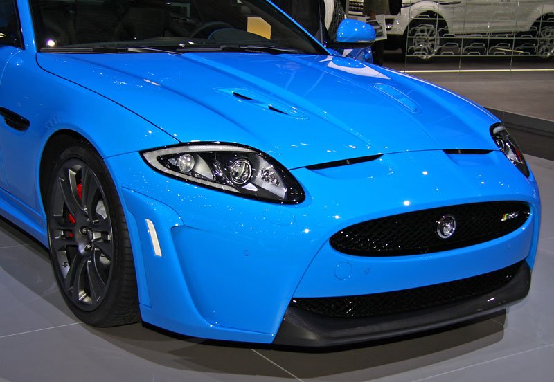 Jaguar XKR