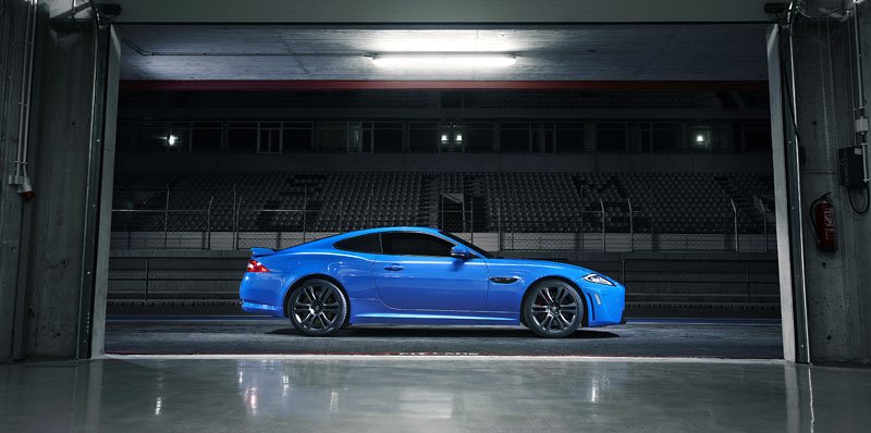 Jaguar XKR