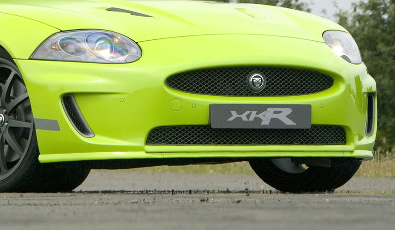 Jaguar XKR