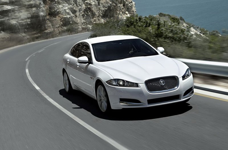 jaguar novemodely vyssistredni