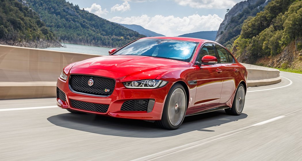 Jaguar XE