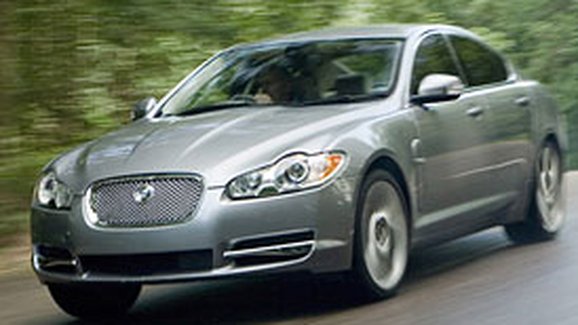 Jaguar XF – Němci třeste se!