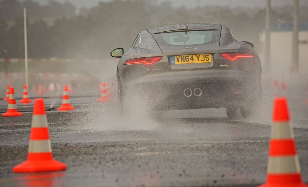 Jaguar F-Type Coupe