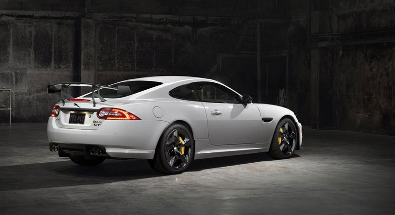 Jaguar XKR