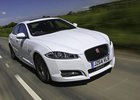 Jaguar XF R-Sport Black: Naftová kočka s vytaženými drápky na rozloučenou