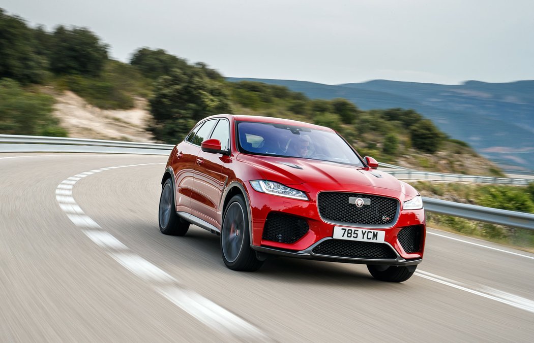 Jaguar F-Pace SVR