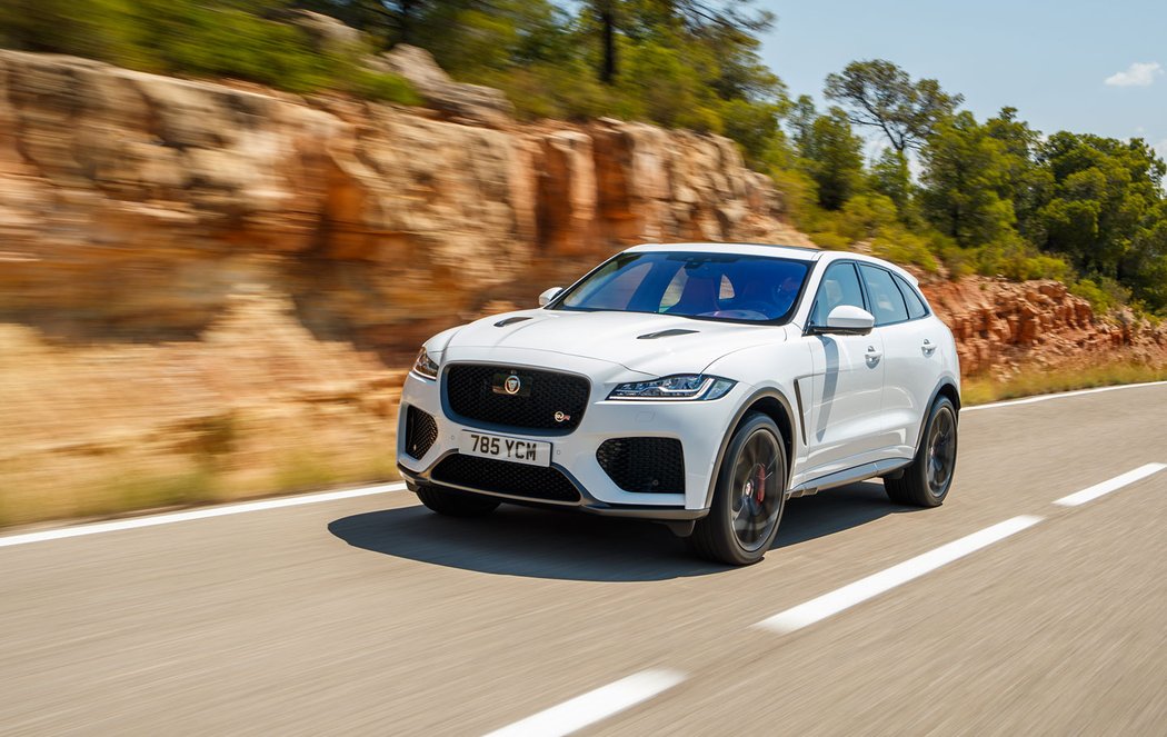 Jaguar F-Pace SVR