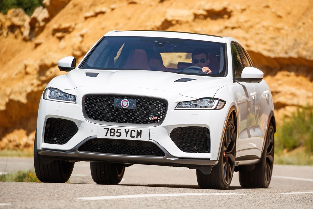 Jaguar F-Pace SVR