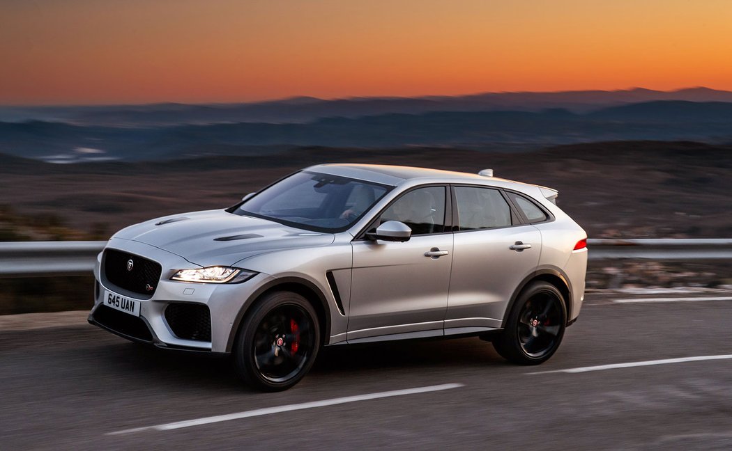 Jaguar F-Pace SVR