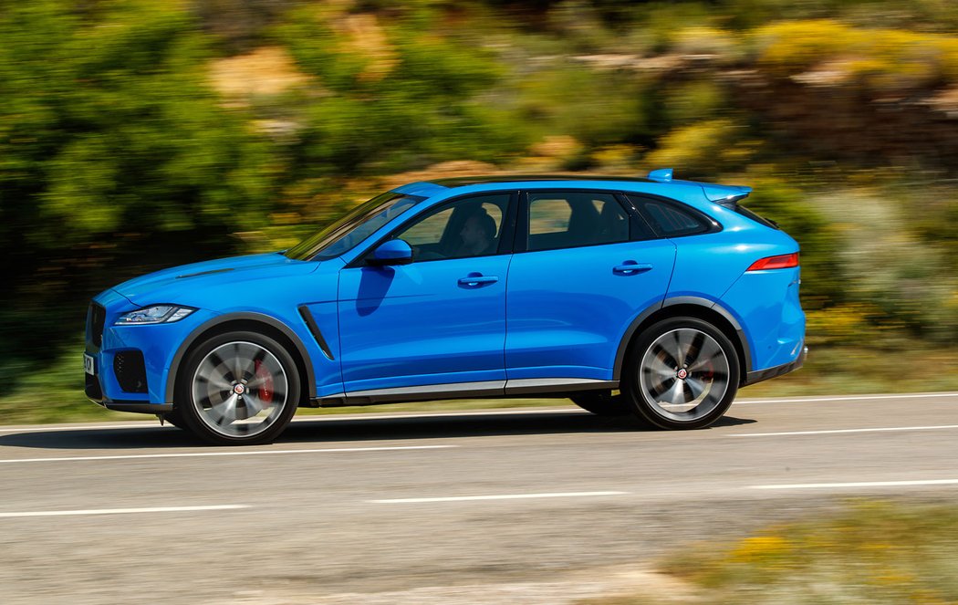 Jaguar F-Pace SVR