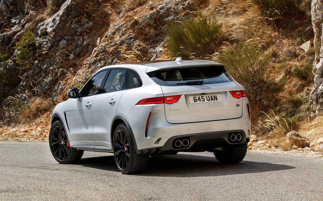 Jaguar F-Pace SVR