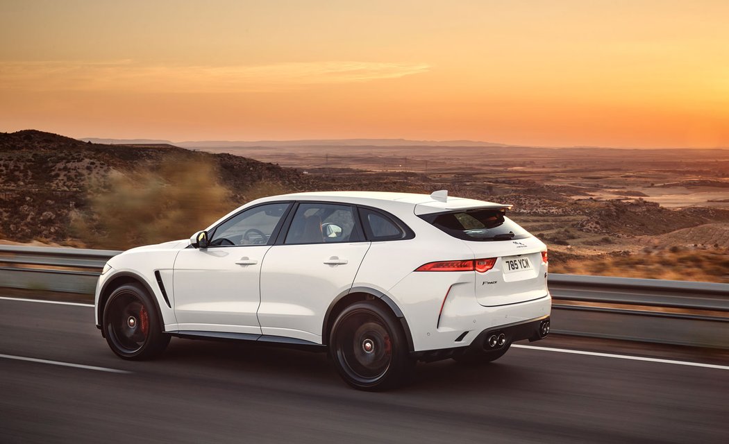 Jaguar F-Pace SVR