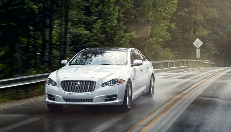 Jaguar XJ