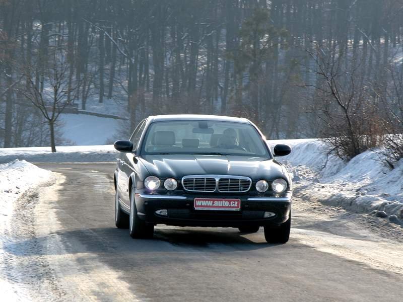 Jaguar XJ